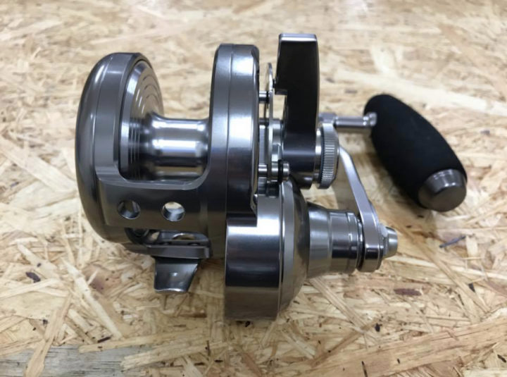 シマノのスロージギングリール